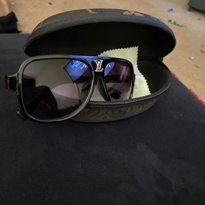 Men shades